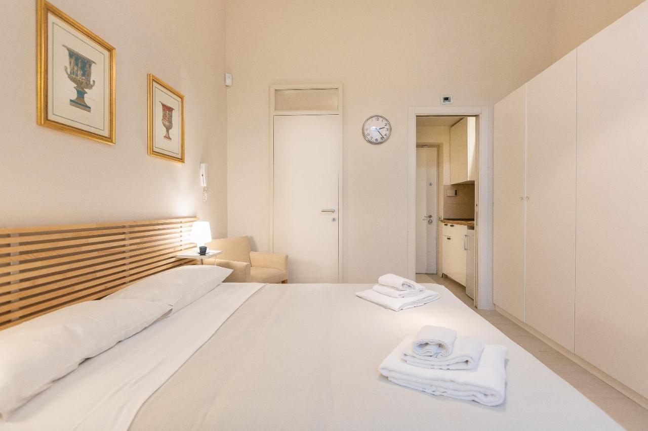 Amazing Via Nazionale 3 Apartment Рим Екстериор снимка