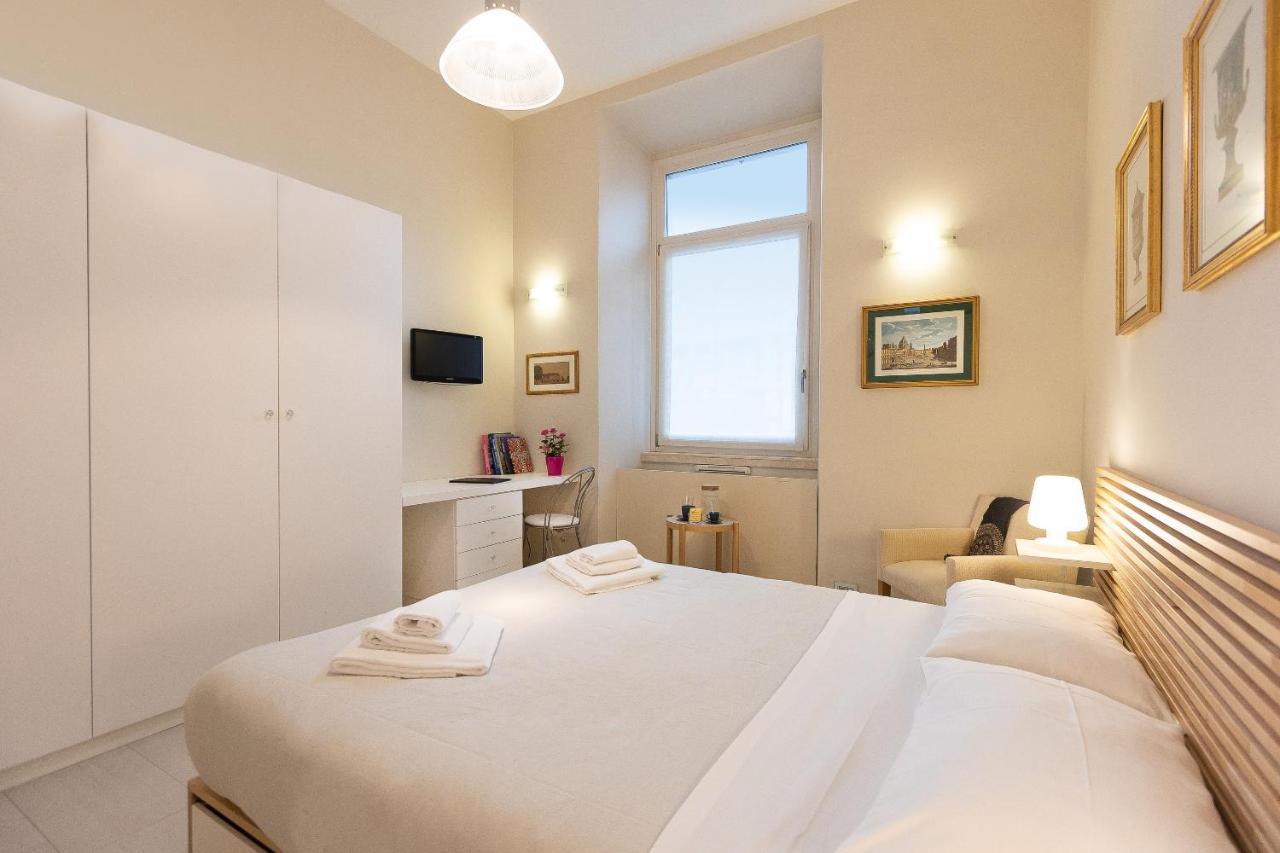 Amazing Via Nazionale 3 Apartment Рим Екстериор снимка