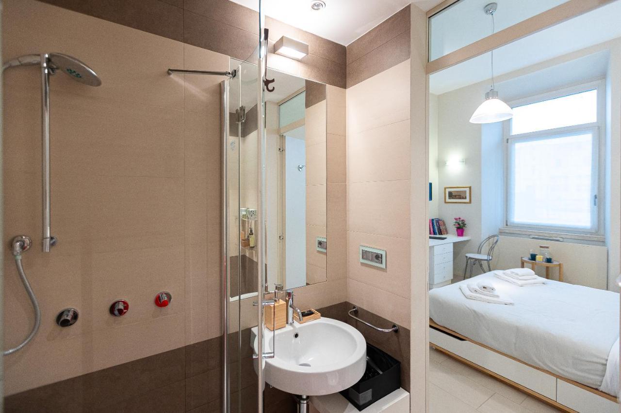 Amazing Via Nazionale 3 Apartment Рим Екстериор снимка