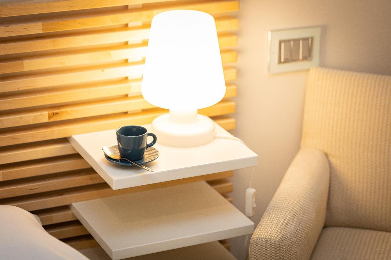 Amazing Via Nazionale 3 Apartment Рим Екстериор снимка