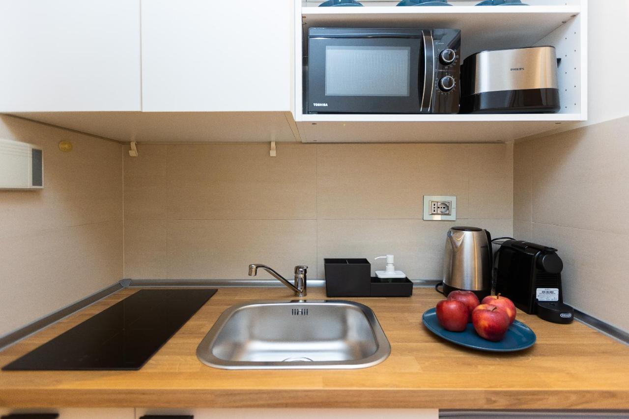 Amazing Via Nazionale 3 Apartment Рим Екстериор снимка